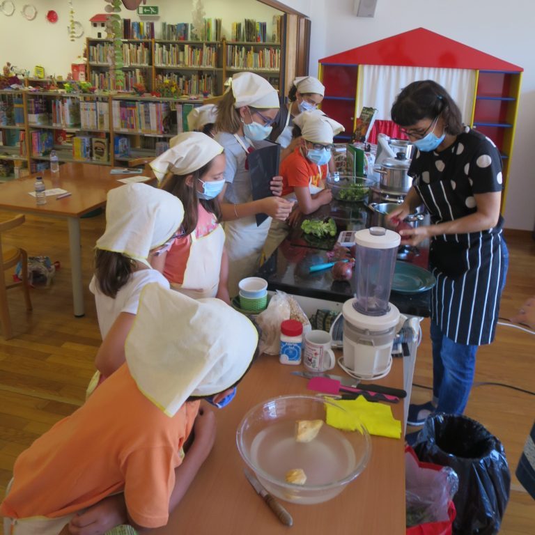 Workshop de cozinha vegetariana com e para crianças – uma experiência bonita